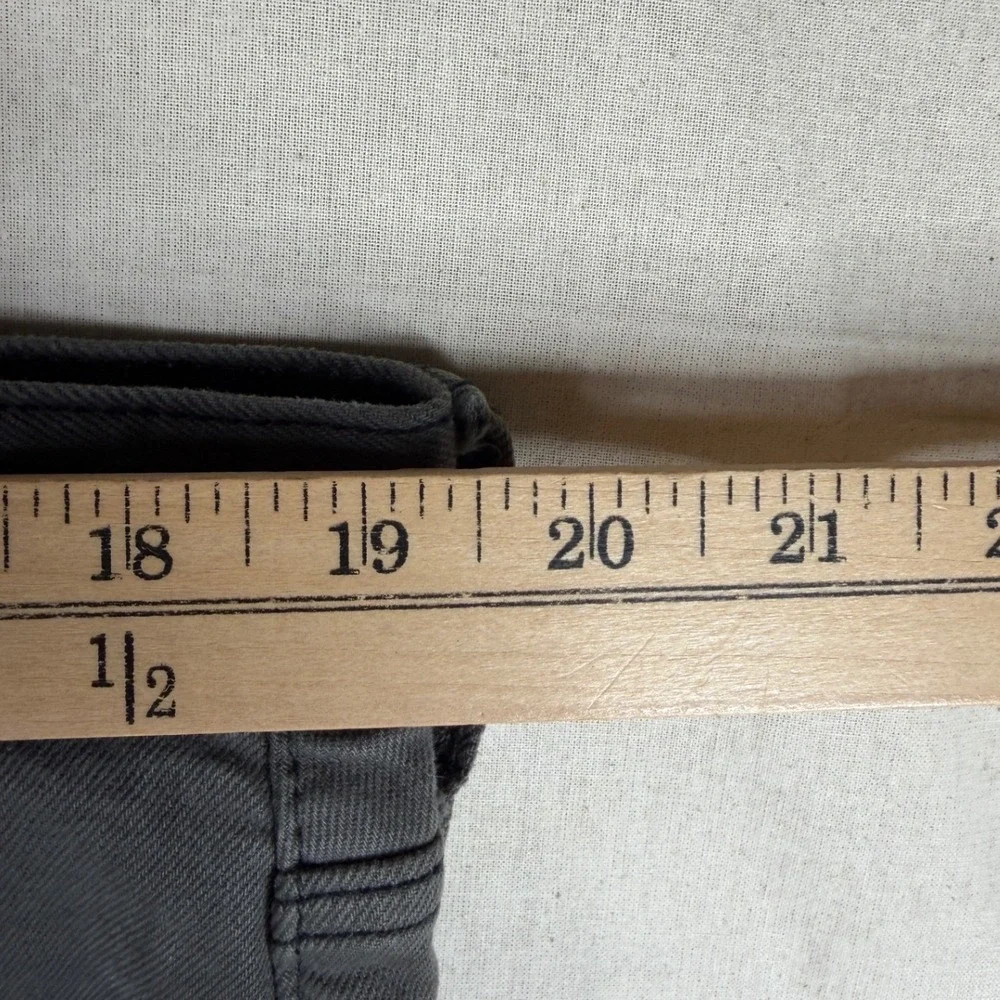 Old Navy Slim Fit Built in Flex Jeans size 38X32 Gray